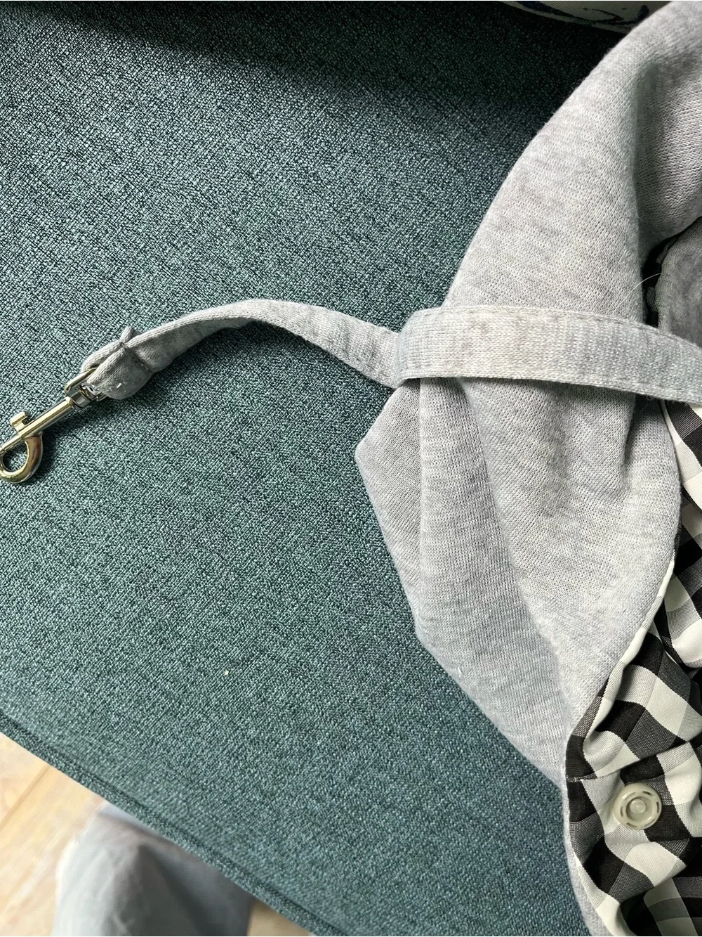 Light Gray Pet Sling Carrier - Cozy Hands-Free Dog Sling